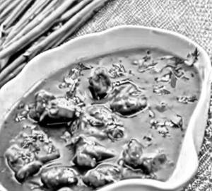 Boneless Garlic Chicken (Gravy)