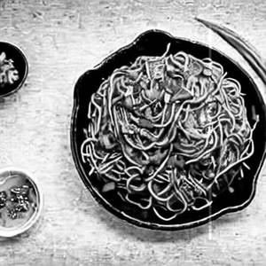 Non veg butter garlic noodles