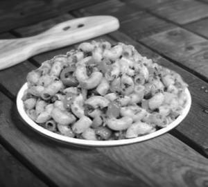 Mix sauce macaroni