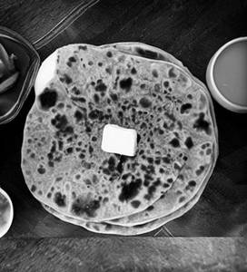 Stuff Paratha (Aloo Pyaz) 