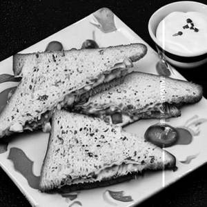 Cheese Garlic Sandwich