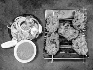 Kukkad Lasooni Kebab