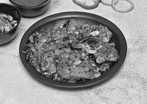 Palak Matar Mushroom
