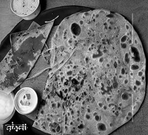 Saoji Paneer Paratha