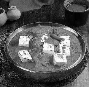 Half jain  Butter Paneer Masala
