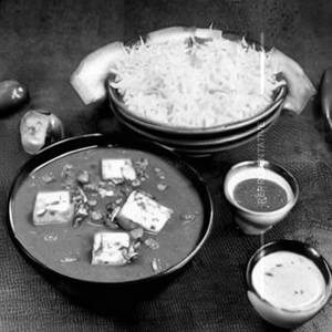 Paneer Sweet Garlic Gravy