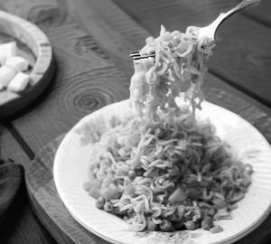 Double Masala Plain Maggi