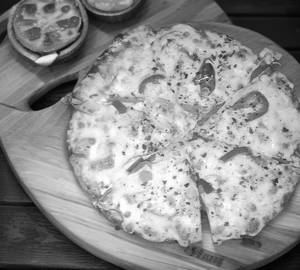 Cheese pizza