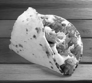 Crispy chicken peri peri shawarma