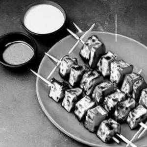 Methi Mirchi Ka Paneer Tikka