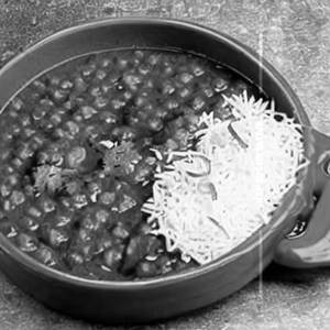 Dal Kolhapuri
