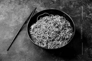Veg schezwan noodles