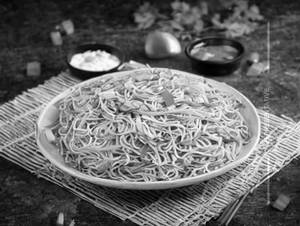 Hakka Noodles [Fish]