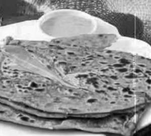 Methi Paneer Paratha
