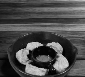 Veg momos (5pcs) fried