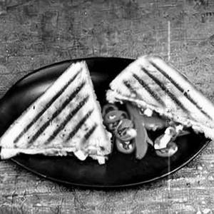 Spicy Paneer Grilled Cheese Sandwich