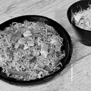 Schezwan Egg Rice & Noodles