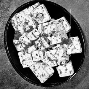 Schezwan Garlic Paneer