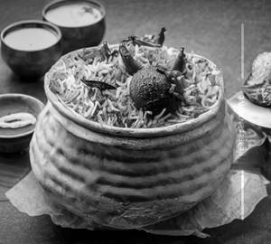 Hydrabadi Muttan Biryani