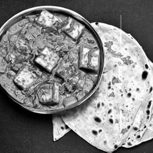 Matar paneer  