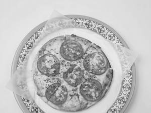 Tomato Cheese Pizza