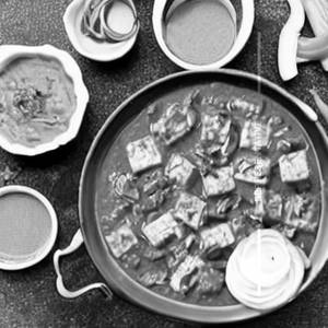 Matar Paneer