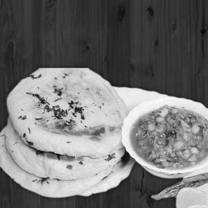 Chole butter kulcha