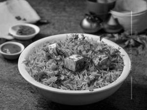 Paneer Schezwan Rice