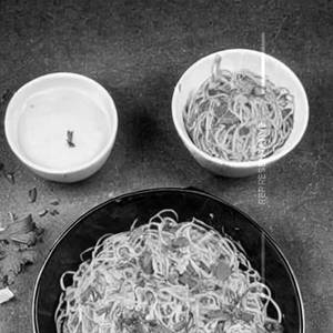 Schezwan Egg Soft Noodles