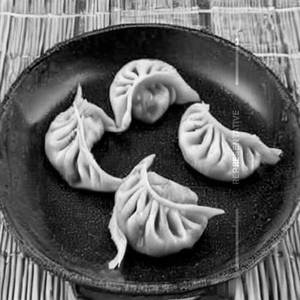 Chicken Momos Tandoori Malai
