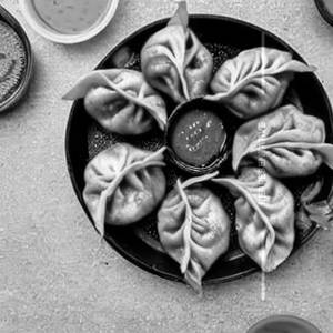 Peri peri chicken pan fried momos