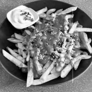 Cheesy Spicy Garlic Loaded Fries