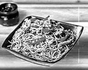 Chicken Spicy Schezwan Noodles