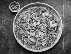 Egg Chicken Hakka Noodles