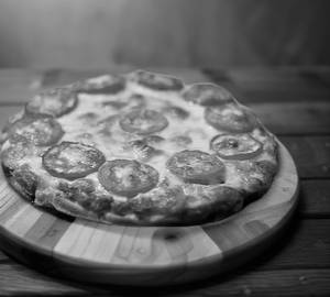 Tomato Chesse Pizza