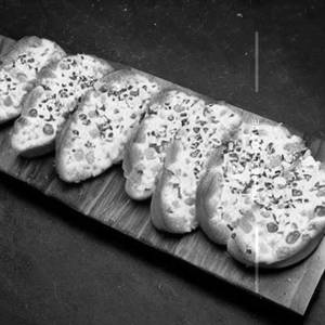 Cheese Burst Garlic Bread