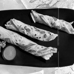 Veg Capsicum Roll