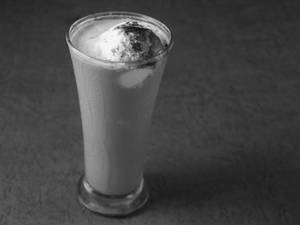 Cold coffee with ice cream
