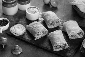 Mutton Seekh Roll [2 Pcs]
