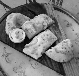 Chilly + Cheese Garlic Bread