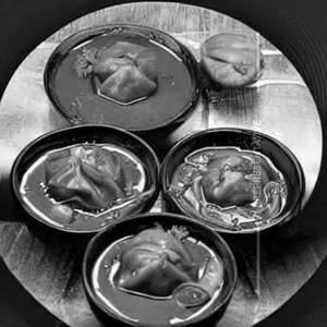 Veg jhol momos gravy momos