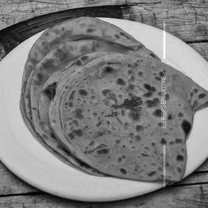 Aloo Paratha Roti