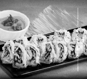 Chicken dragon roll