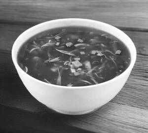 Veg Hot And Sawer Soup