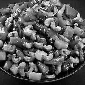 Diced Vegetable In Cashew Nuts