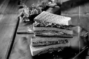Green Spicy Sandwich