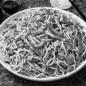 Chicken Schezwan Noodles