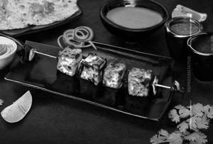 Achari Paneer Tikka