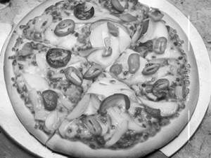 Regular Onion & Capsicum Pizza