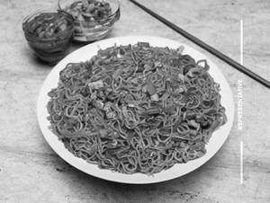 Chi Schezwan Noodles